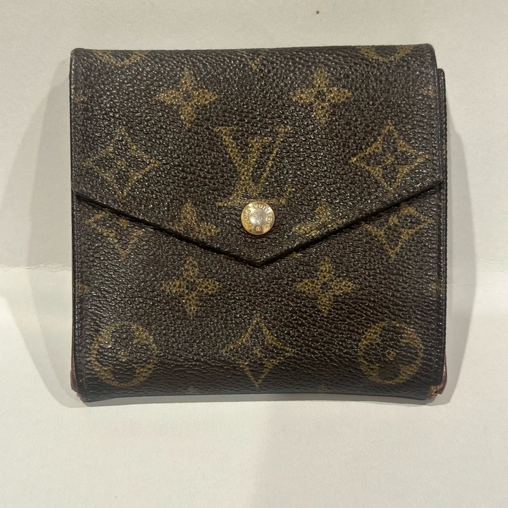 Louis Vuitton Tri fold Monogram Wallet